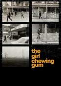 吃口香糖的女孩 The Girl Chewing Gum            (1976)