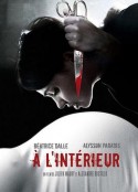 身在其中 À l'intérieur            (2007)