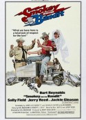 警察与卡车强盗 Smokey and the Bandit            (1977)